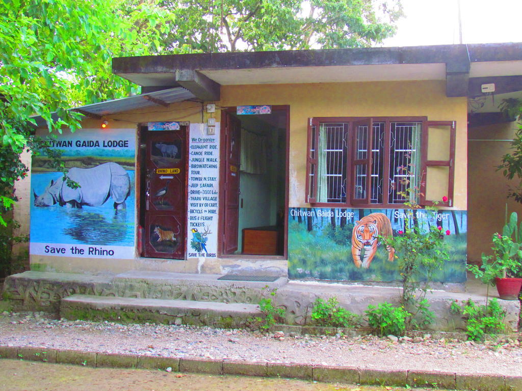Chitwan Gaida Lodge Sauraha Exterior foto