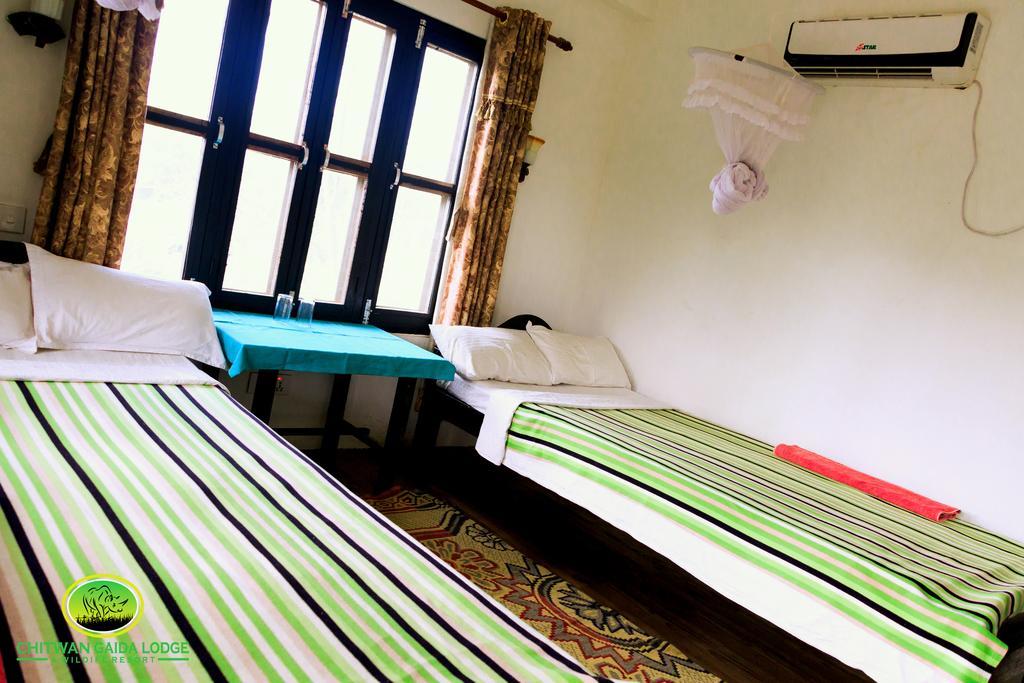 Chitwan Gaida Lodge Sauraha Exterior foto